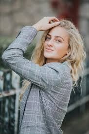 Ava D.